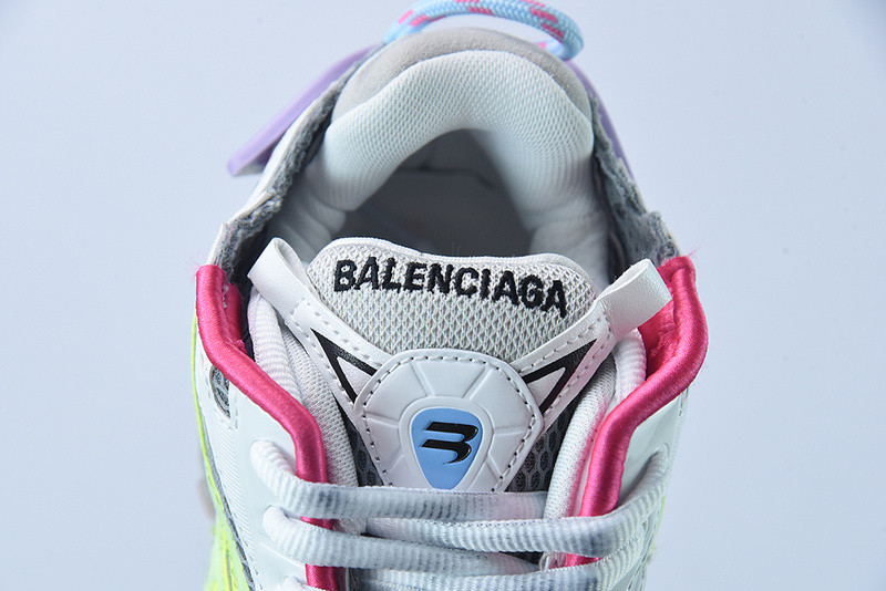 Ba*len*cia*ga runner sneaker