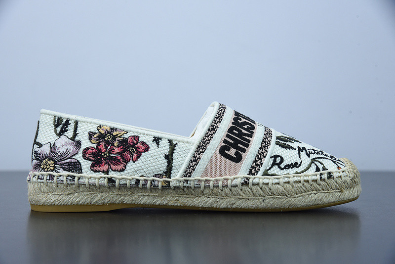 dio* sneaker