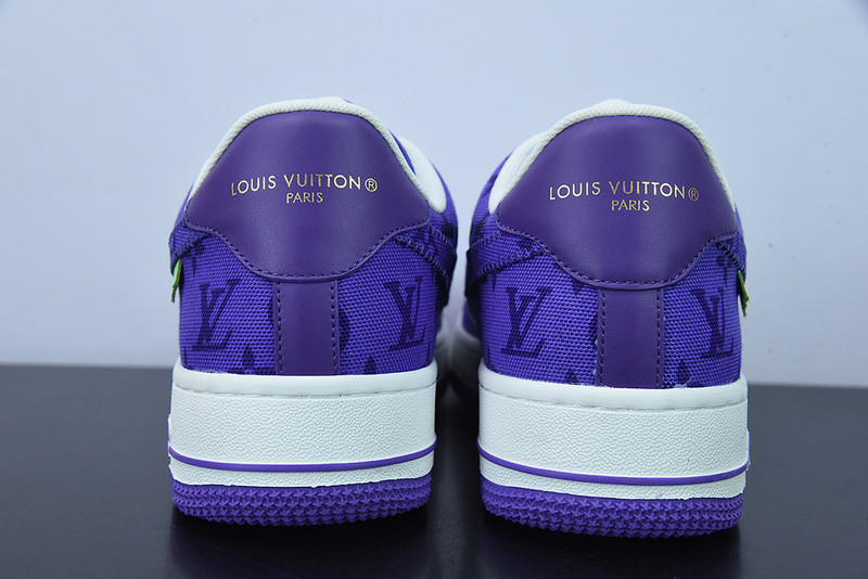 lvt x nike air force1