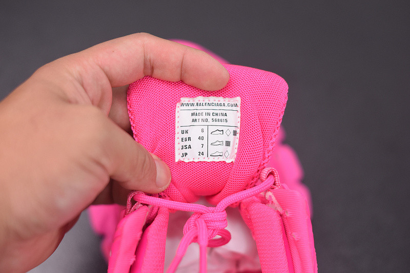 bc track sneaker