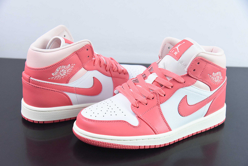 air jordan 1 mid "strawberries & cream" bq6472-186