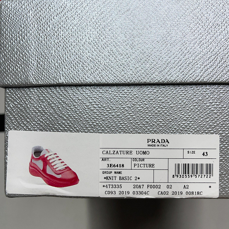 pr sneaker