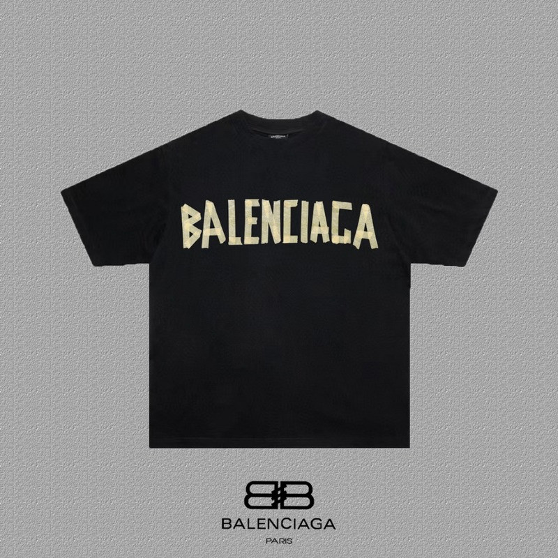 Ba*len*cia*ga clothes