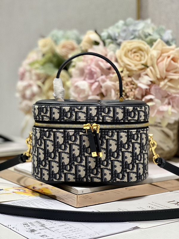 D10r bag