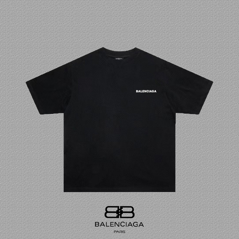 Ba*len*cia*ga clothes