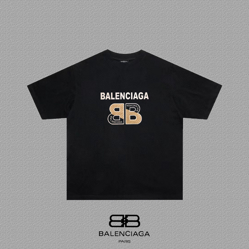 Ba*len*cia*ga clothes