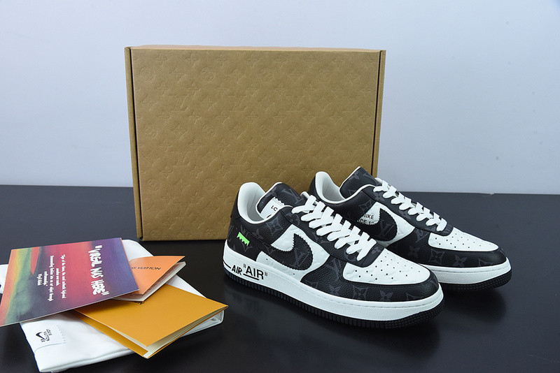 lvt x nike air force1