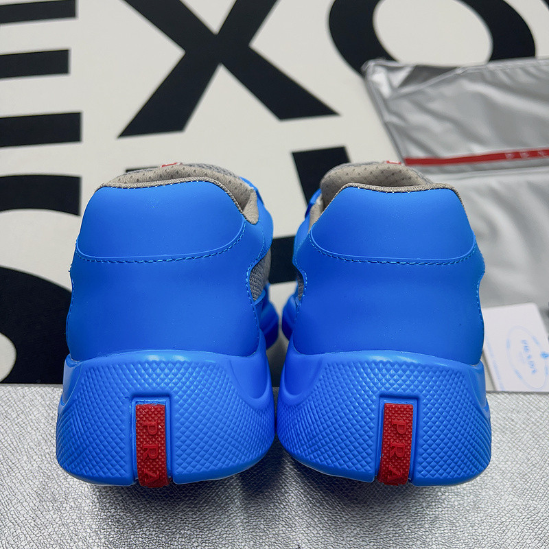 pr sneaker