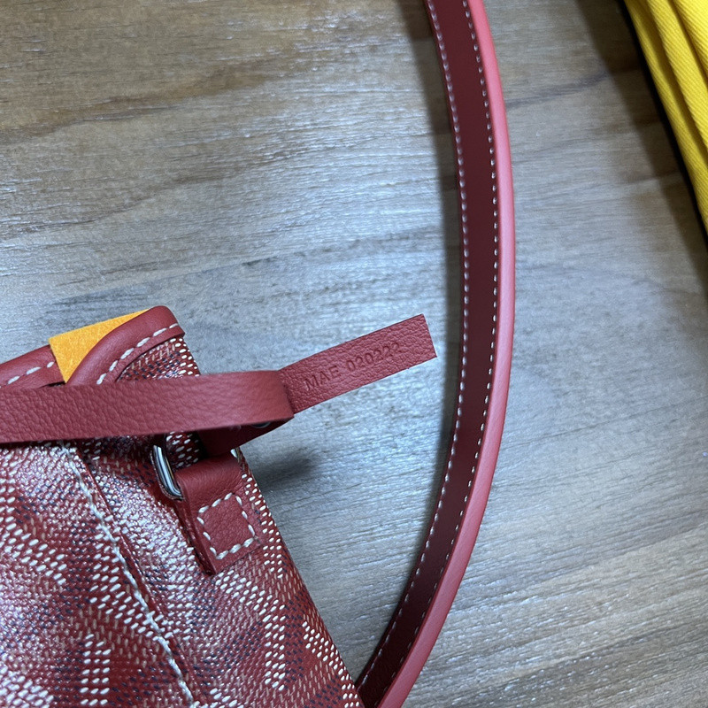 G09ard purse