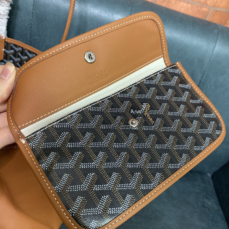 G09ard purse