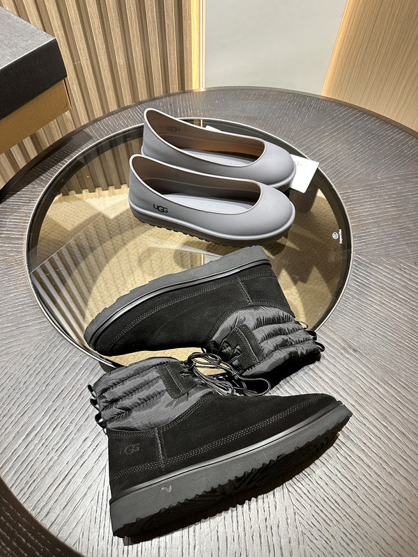UGG
