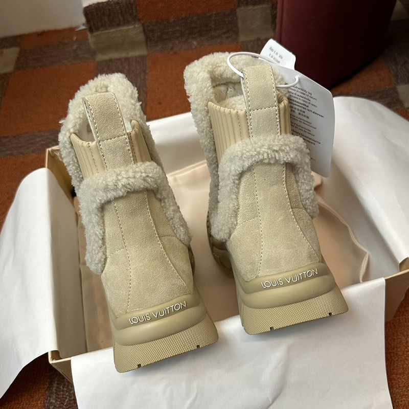 LVT BOOTS