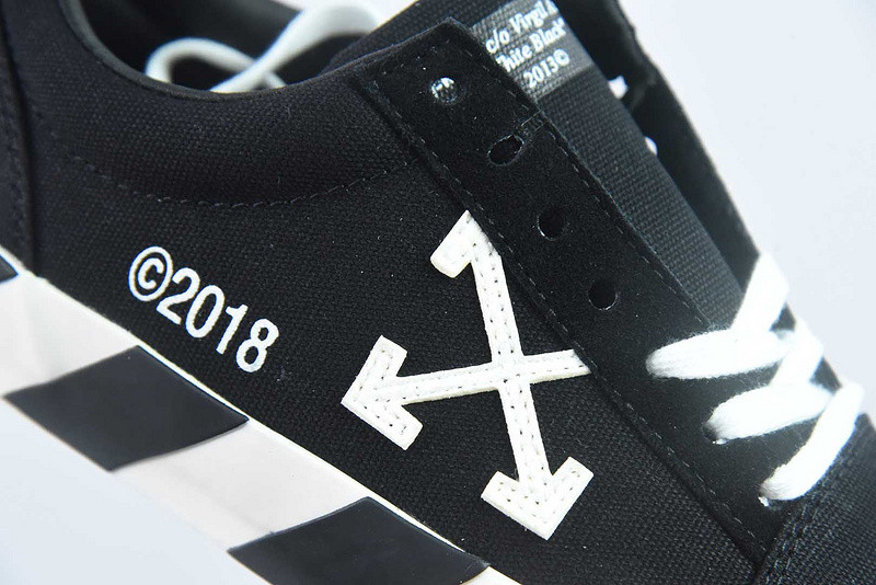 off white SNEAKERS