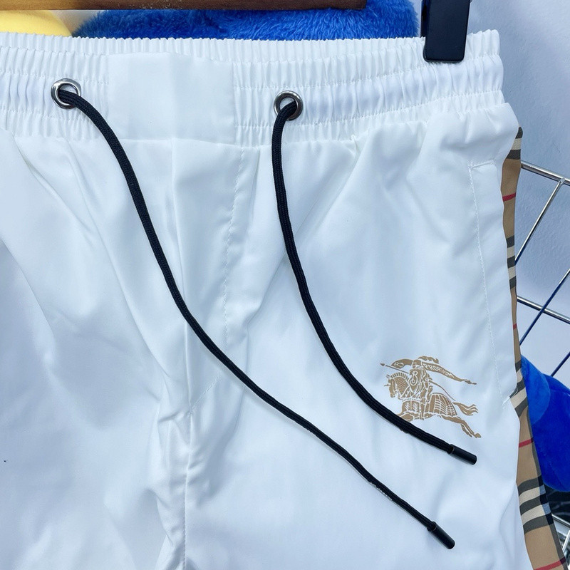 B**rry clothes