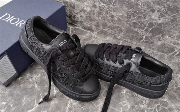 DIO* B33 SNEAKER