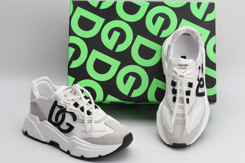 dg sneaker