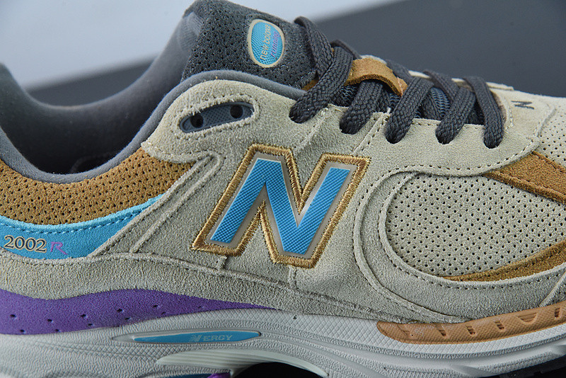 new balance sneaker