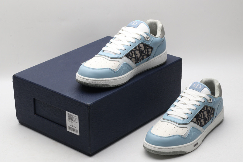 dio* sneaker