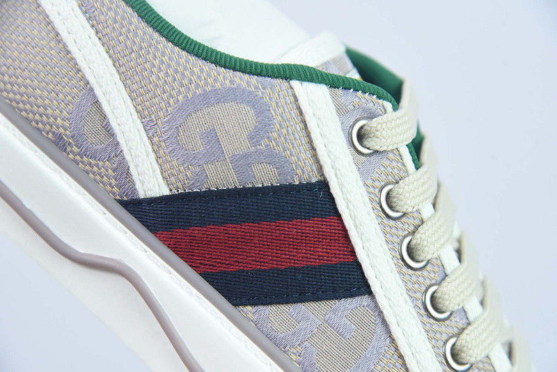 g*u*i sneaker