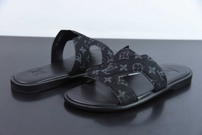 lvt sandals
