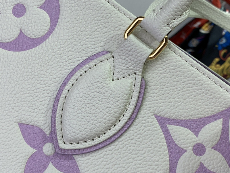 LVT PURSE