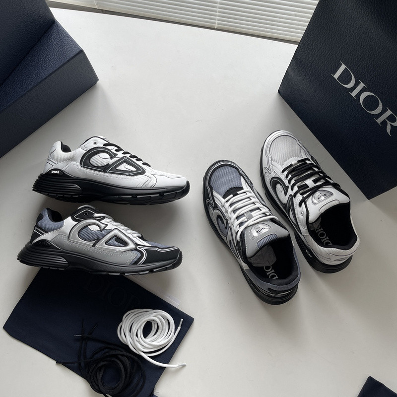 dio* sneaker