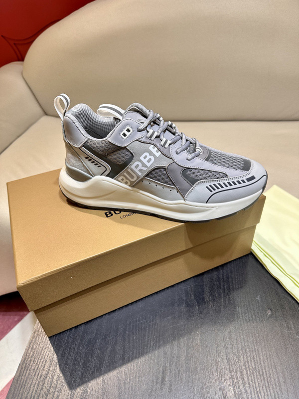 B**rry sneaker