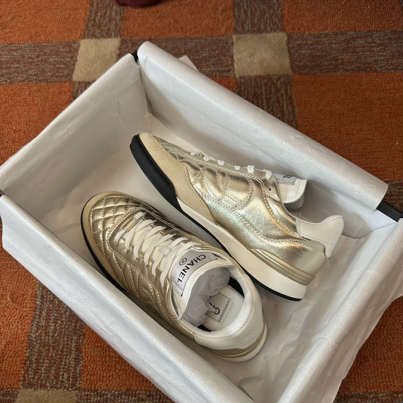 Ch*el sneaker
