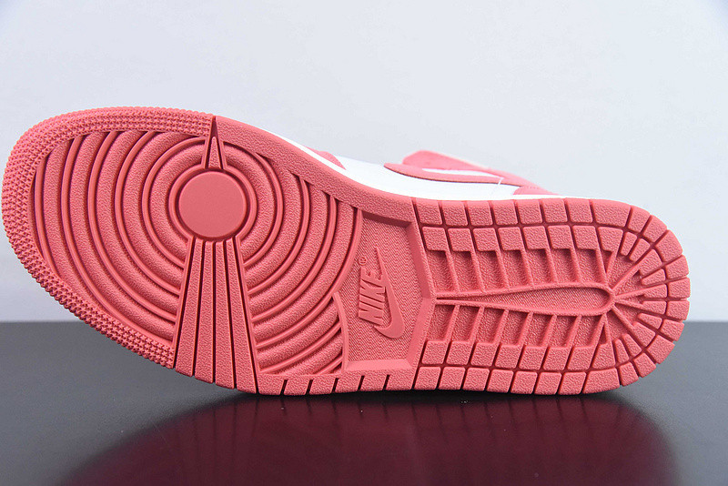 air jordan 1 mid "strawberries & cream" bq6472-186