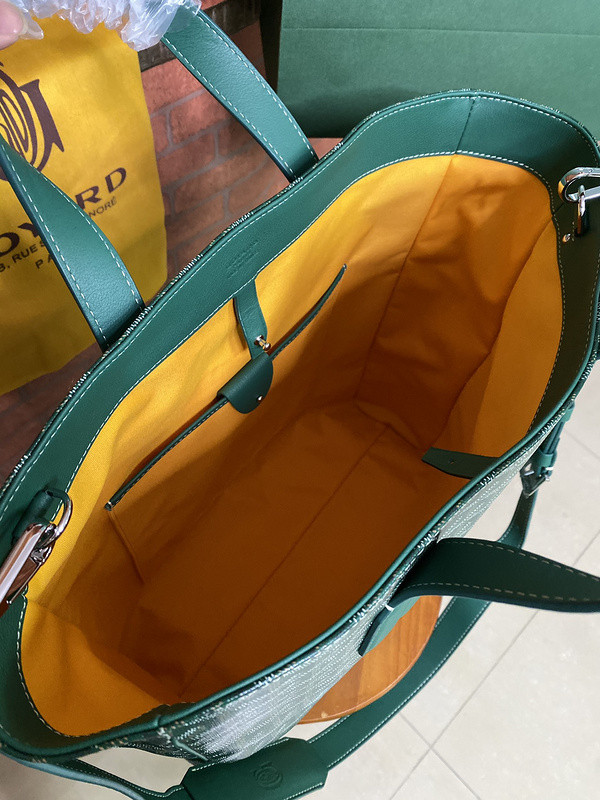 G09ard purse