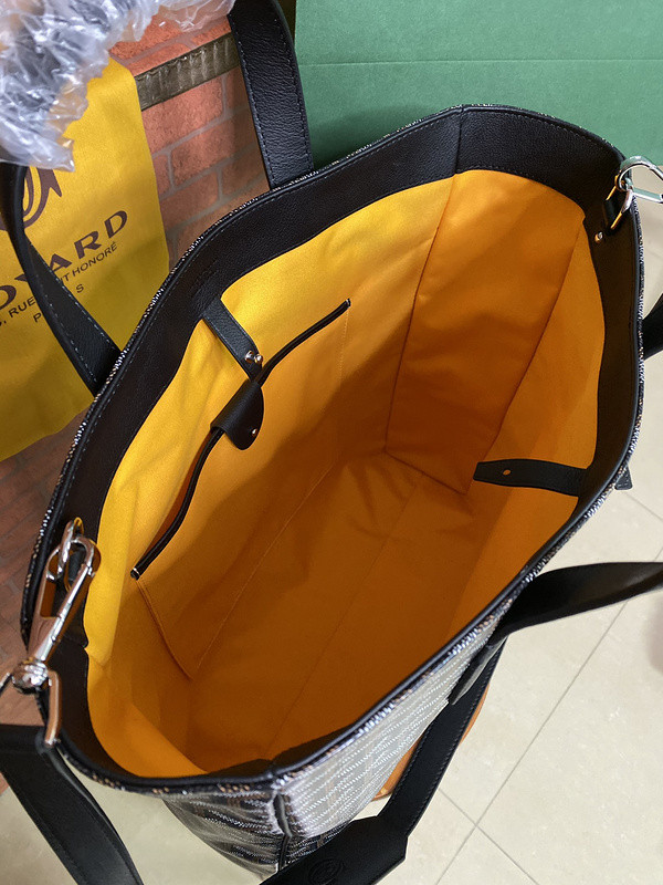 G09ard purse