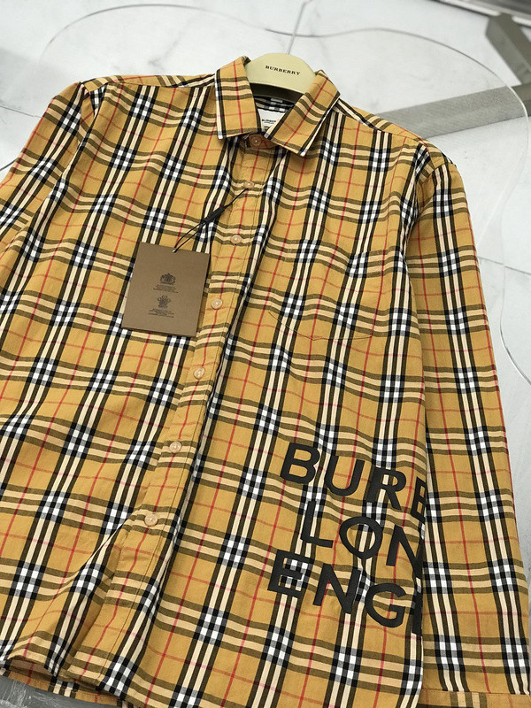 B**rry clothes