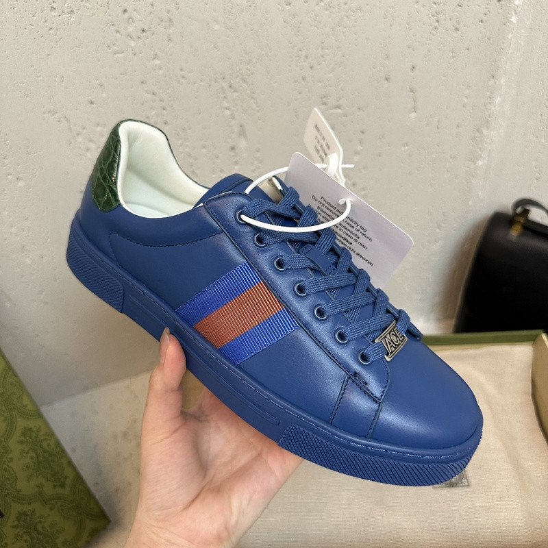G*u*i sneaker