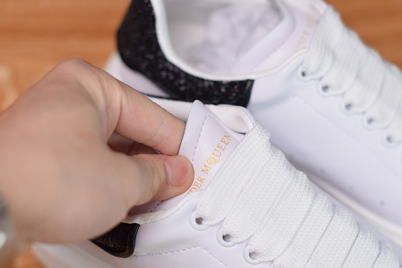 alexer mceen sneakers