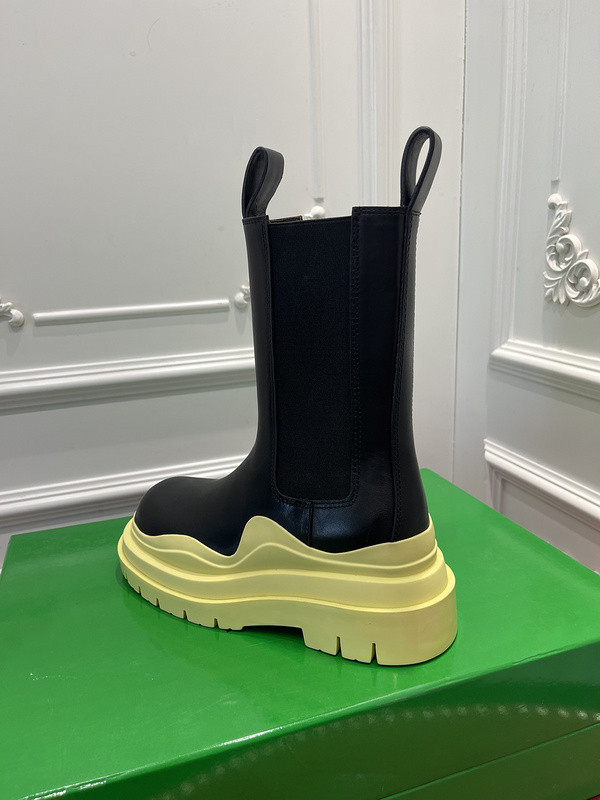 Bo*te*ga ve*ne*ta sneaker