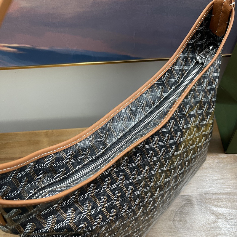 G09ard purse