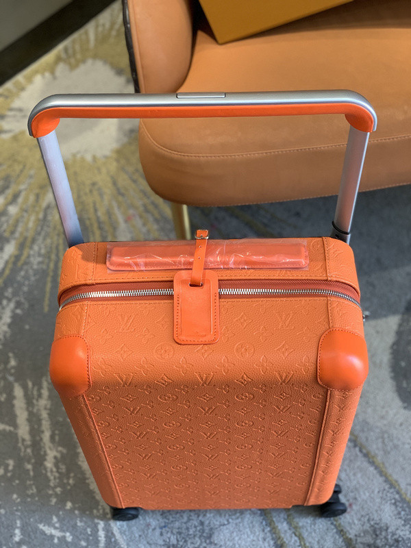 LVT HORIZON four-wheeled trolley case