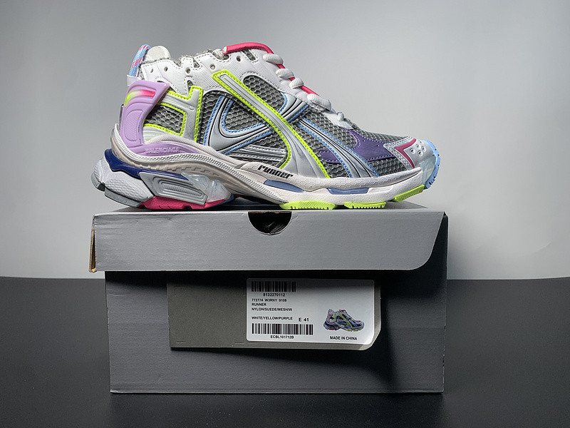 Ba*len*cia*ga runner sneaker
