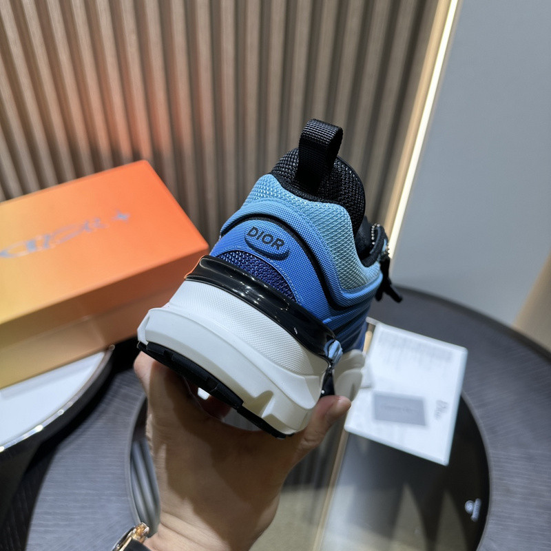 DIO* SNEAKER