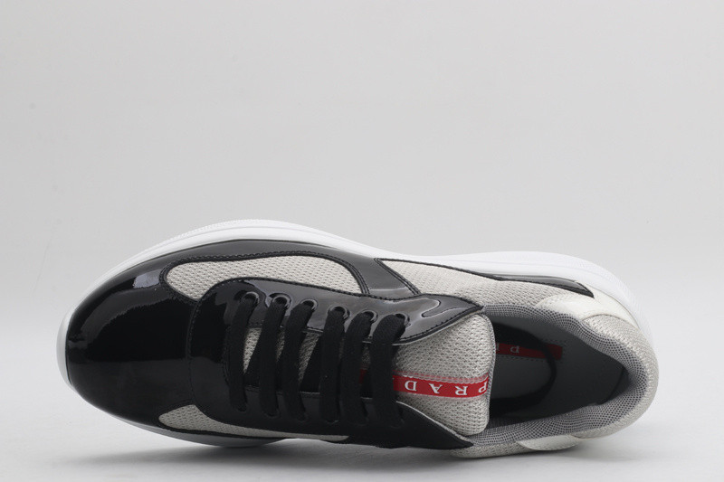 pr sneaker