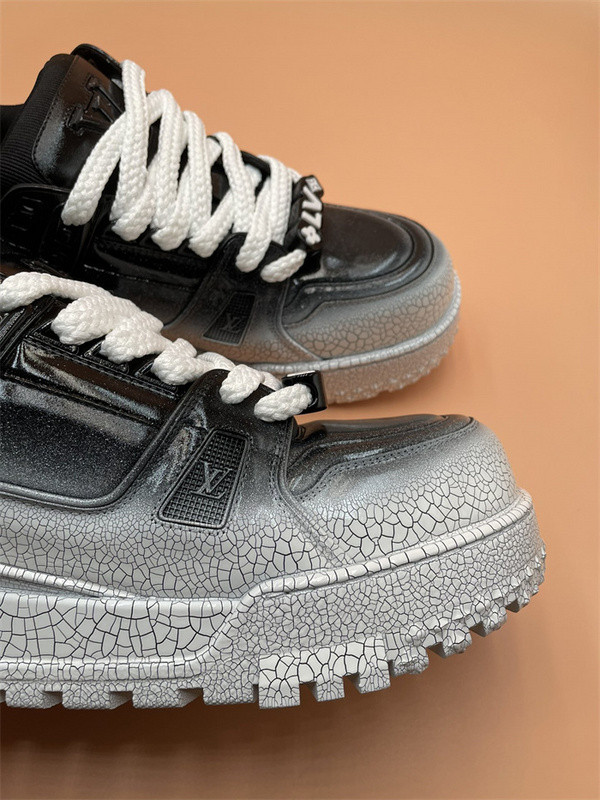 LVT SNEAKERS