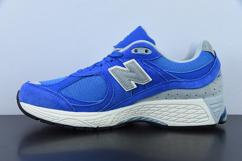 new balance sneaker