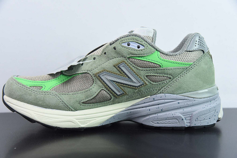 new balance sneaker
