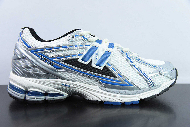 new balance sneaker