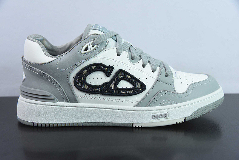 dio* sneaker