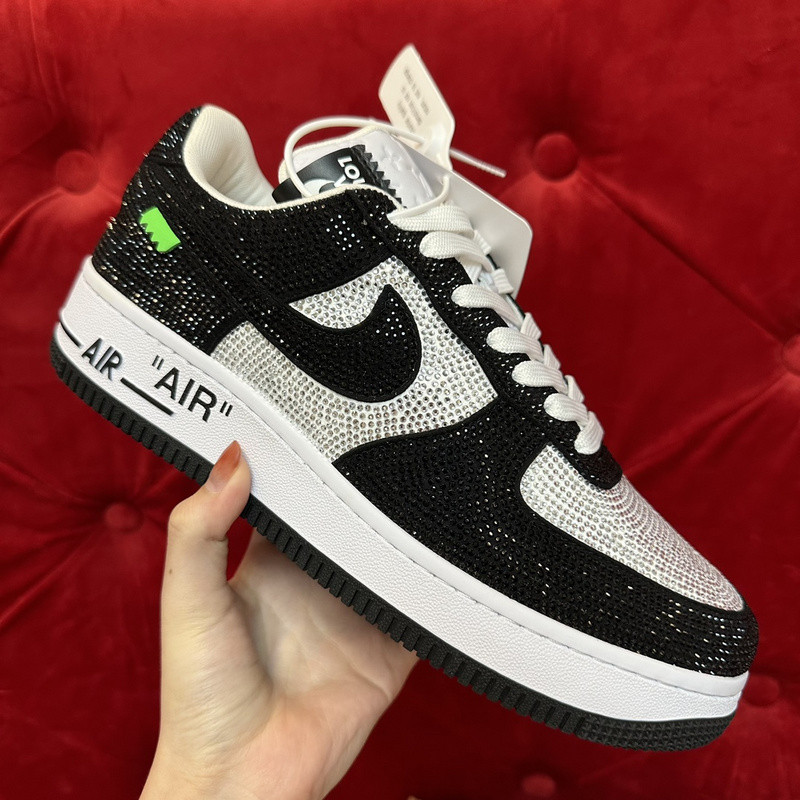lvt x nike air force1