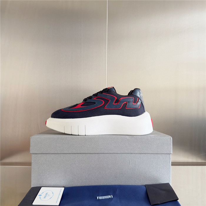 pr sneaker