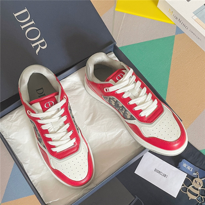 dio* sneaker
