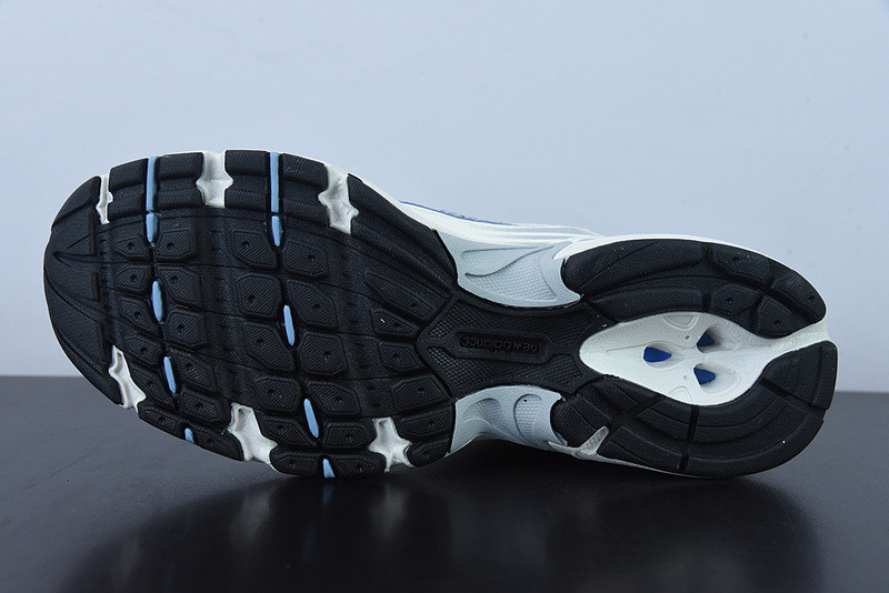 new balance sneaker