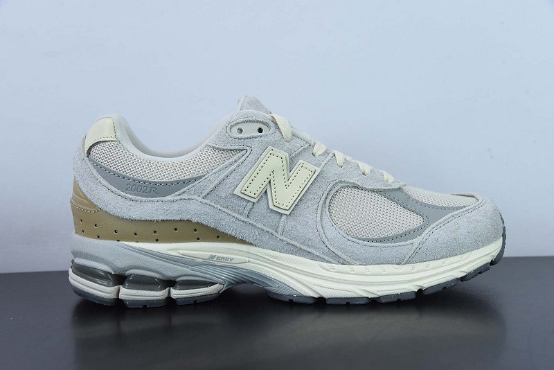 new balance sneaker